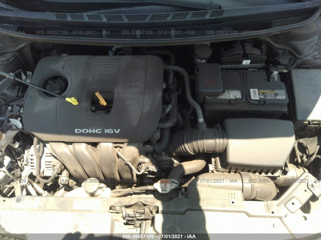 Photo 9 VIN: 3KPFK4A72HE051932 - KIA FORTE 