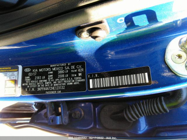 Photo 8 VIN: 3KPFK4A72HE123132 - KIA FORTE 