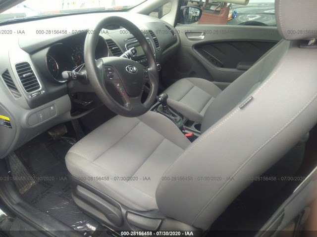 Photo 4 VIN: 3KPFK4A72HE133465 - KIA FORTE 