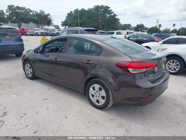 Photo 2 VIN: 3KPFK4A72HE153876 - KIA FORTE 