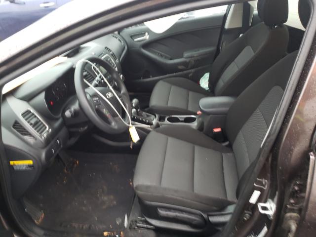 Photo 4 VIN: 3KPFK4A72JE174670 - KIA FORTE LX 