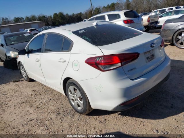 Photo 2 VIN: 3KPFK4A72JE191548 - KIA FORTE 