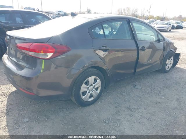 Photo 3 VIN: 3KPFK4A72JE217484 - KIA FORTE 