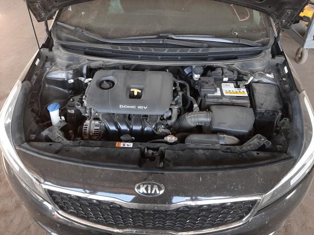 Photo 6 VIN: 3KPFK4A72JE225441 - KIA FORTE LX 