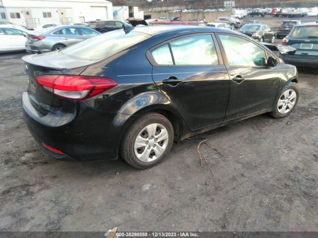 Photo 3 VIN: 3KPFK4A72JE229392 - KIA FORTE 