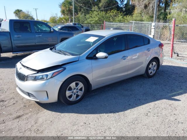 Photo 1 VIN: 3KPFK4A72JE229862 - KIA FORTE 