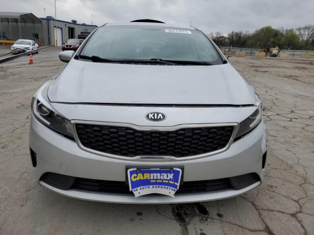 Photo 4 VIN: 3KPFK4A72JE233992 - KIA FORTE 