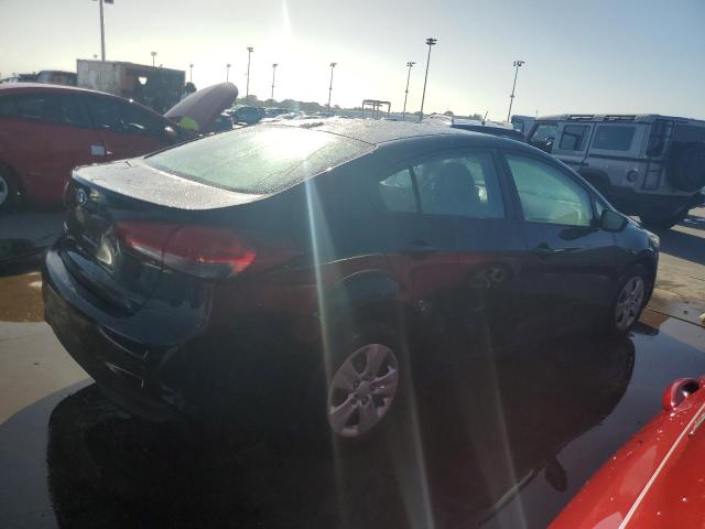 Photo 2 VIN: 3KPFK4A72JE234074 - KIA FORTE LX 