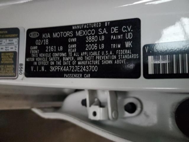 Photo 12 VIN: 3KPFK4A72JE243700 - KIA FORTE LX 