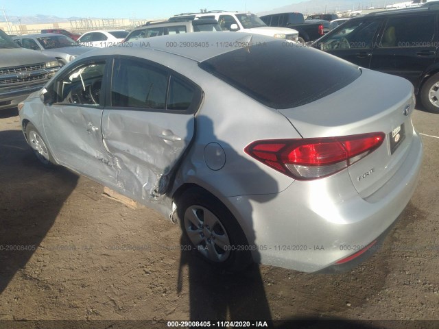 Photo 2 VIN: 3KPFK4A72JE246290 - KIA FORTE 