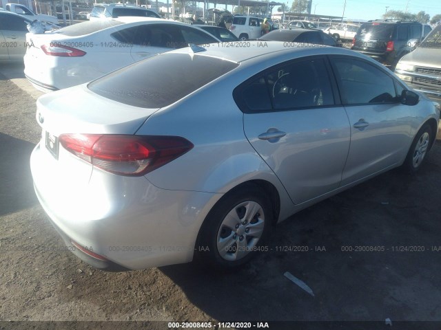 Photo 3 VIN: 3KPFK4A72JE246290 - KIA FORTE 