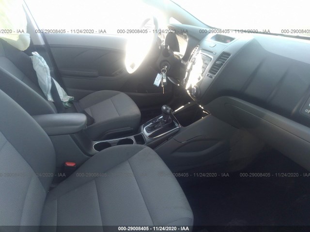 Photo 4 VIN: 3KPFK4A72JE246290 - KIA FORTE 