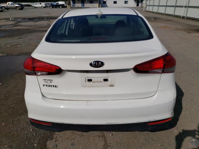 Photo 5 VIN: 3KPFK4A72JE270752 - KIA FORTE LX 