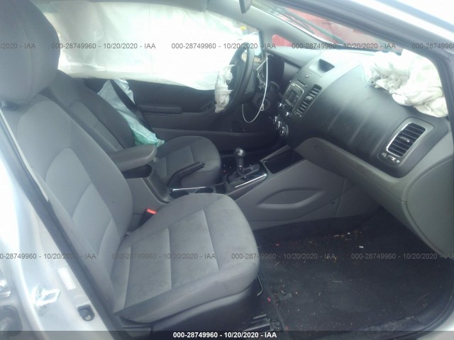 Photo 4 VIN: 3KPFK4A73HE018003 - KIA FORTE 