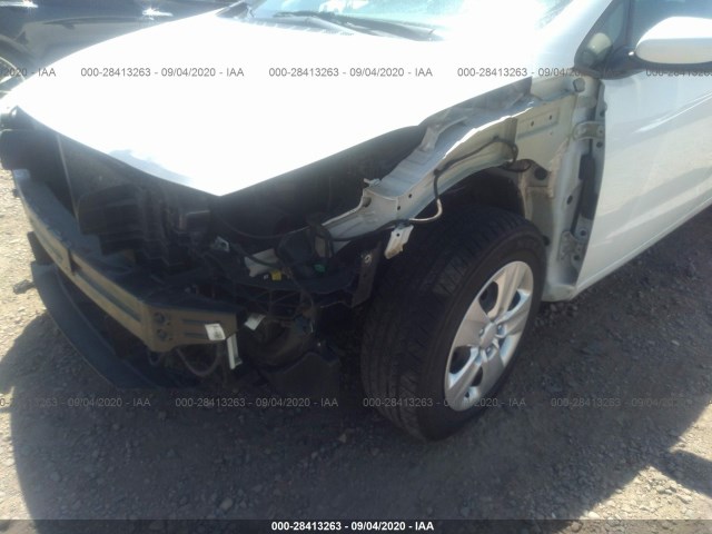 Photo 5 VIN: 3KPFK4A73HE043631 - KIA FORTE 