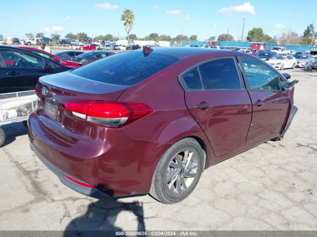 Photo 3 VIN: 3KPFK4A73HE058209 - KIA FORTE 