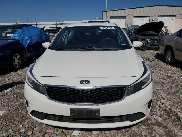 Photo 4 VIN: 3KPFK4A73HE058744 - KIA FORTE LX 