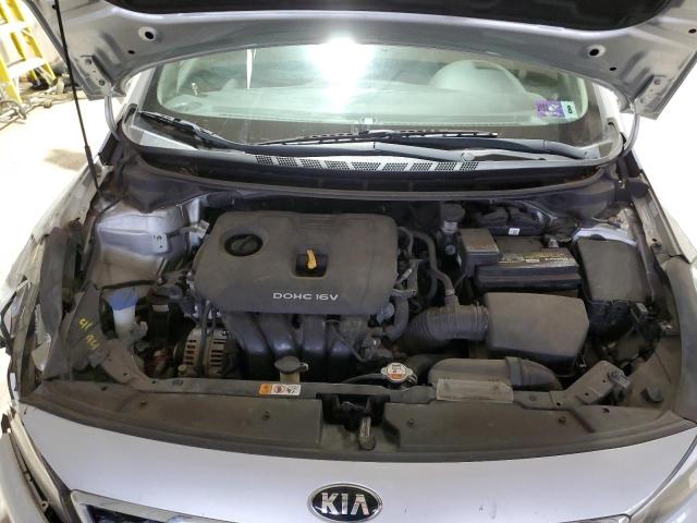 Photo 10 VIN: 3KPFK4A73HE081148 - KIA FORTE LX 