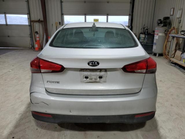 Photo 5 VIN: 3KPFK4A73HE081148 - KIA FORTE LX 