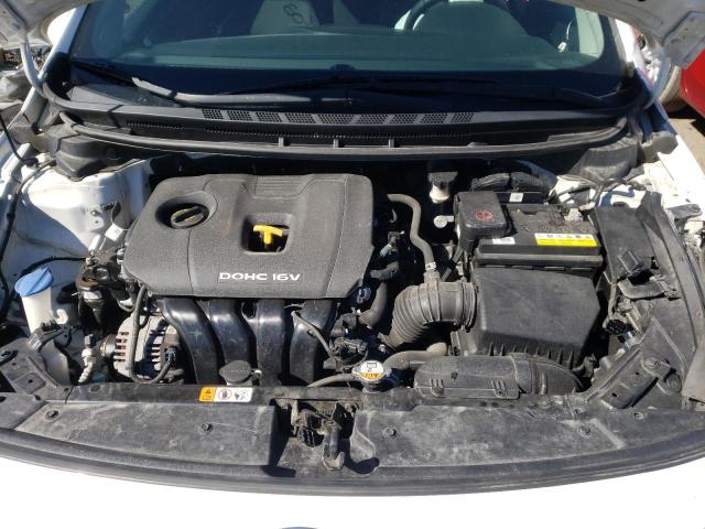 Photo 6 VIN: 3KPFK4A73HE087712 - KIA FORTE LX 