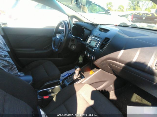 Photo 4 VIN: 3KPFK4A73HE097978 - KIA FORTE 