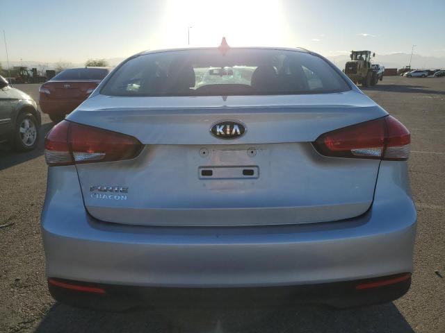 Photo 5 VIN: 3KPFK4A73HE131417 - KIA FORTE LX 