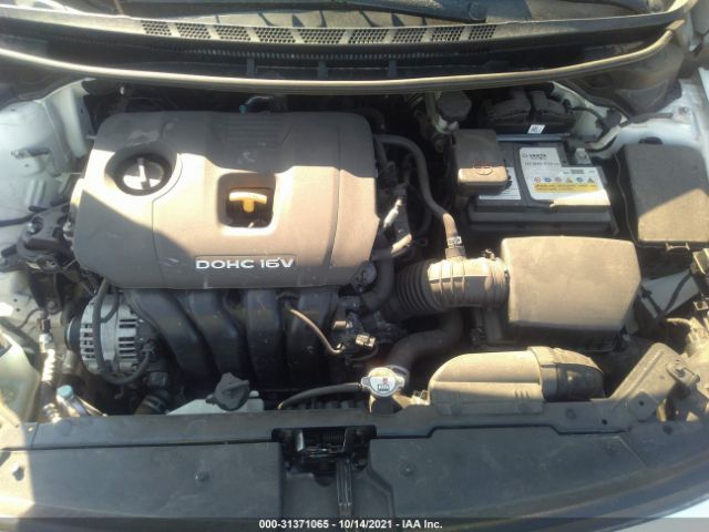 Photo 9 VIN: 3KPFK4A73HE138769 - KIA FORTE 