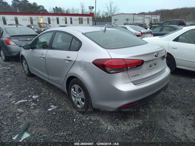 Photo 2 VIN: 3KPFK4A73HE143891 - KIA FORTE 