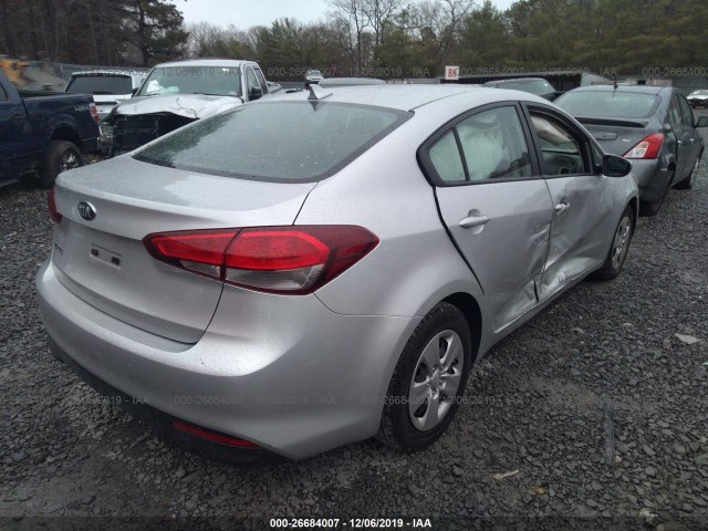 Photo 3 VIN: 3KPFK4A73HE143891 - KIA FORTE 