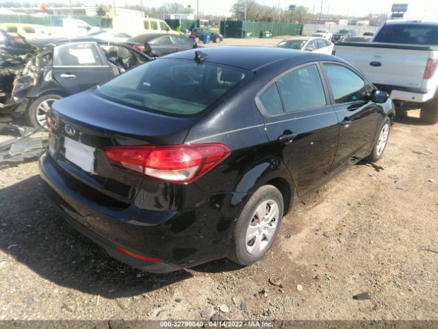 Photo 3 VIN: 3KPFK4A73HE156771 - KIA FORTE 