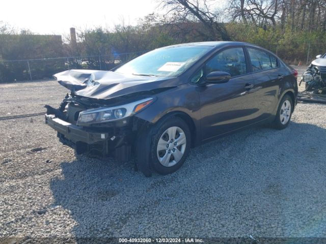 Photo 1 VIN: 3KPFK4A73HE160867 - KIA FORTE 
