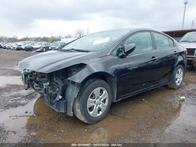 Photo 1 VIN: 3KPFK4A73JE184561 - KIA FORTE 