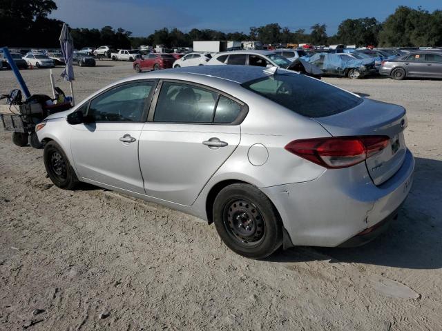 Photo 1 VIN: 3KPFK4A73JE211855 - KIA FORTE LX 