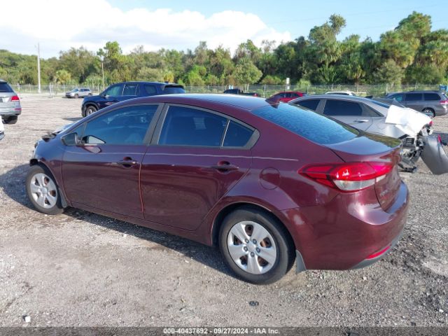 Photo 2 VIN: 3KPFK4A73JE219146 - KIA FORTE 