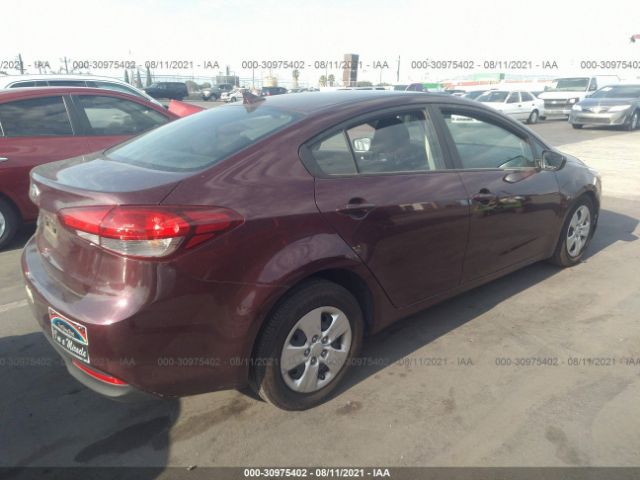 Photo 3 VIN: 3KPFK4A73JE220765 - KIA FORTE 