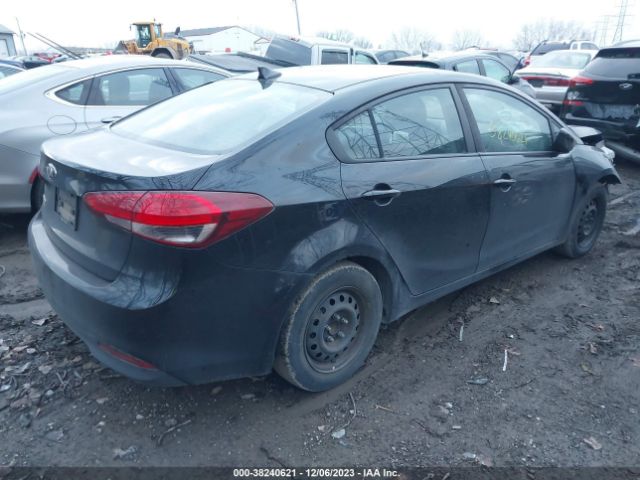 Photo 3 VIN: 3KPFK4A73JE225044 - KIA FORTE 