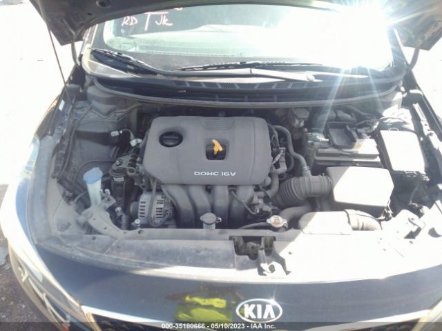 Photo 9 VIN: 3KPFK4A73JE229093 - KIA FORTE 