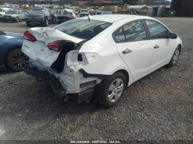 Photo 3 VIN: 3KPFK4A73JE229384 - KIA FORTE 