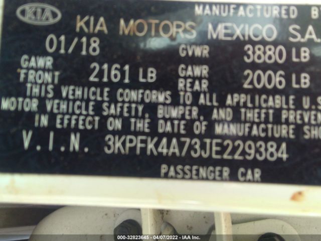 Photo 8 VIN: 3KPFK4A73JE229384 - KIA FORTE 