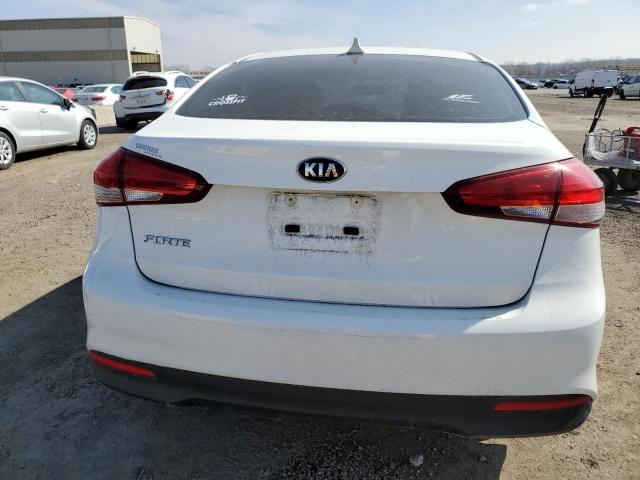 Photo 5 VIN: 3KPFK4A73JE229627 - KIA FORTE LX 