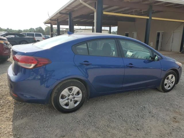 Photo 2 VIN: 3KPFK4A73JE257072 - KIA FORTE LX 