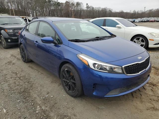 Photo 3 VIN: 3KPFK4A73JE260523 - KIA FORTE LX 