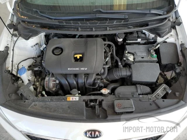 Photo 10 VIN: 3KPFK4A73JE265821 - KIA FORTE 