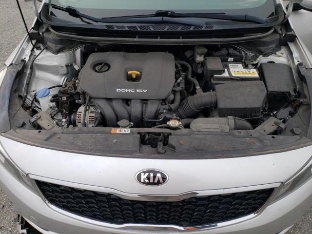 Photo 10 VIN: 3KPFK4A73JE266208 - KIA FORTE 