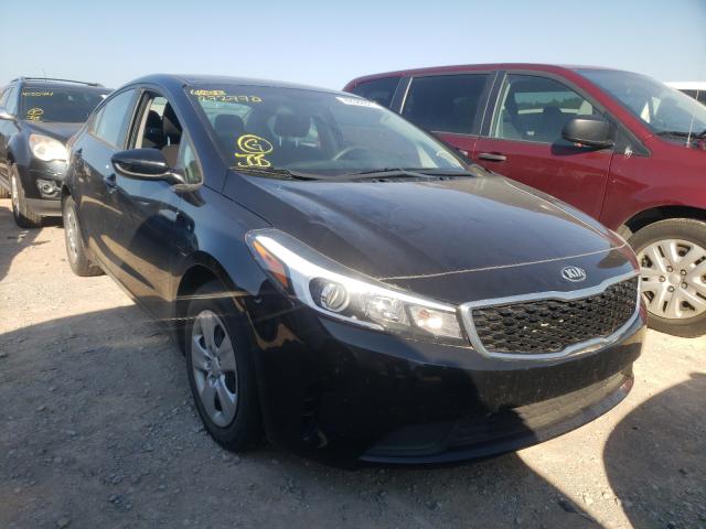 Photo 0 VIN: 3KPFK4A73JE272770 - KIA FORTE LX 