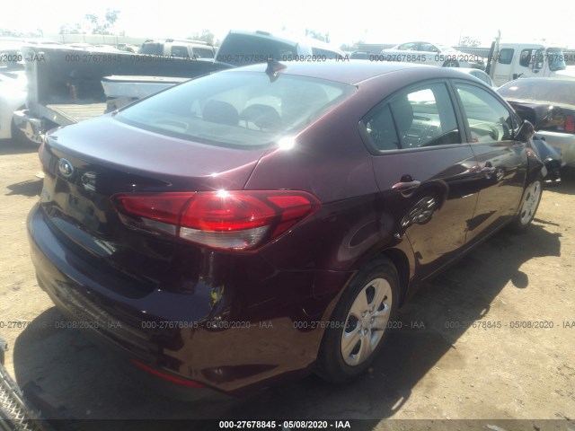 Photo 3 VIN: 3KPFK4A73JE281887 - KIA FORTE 