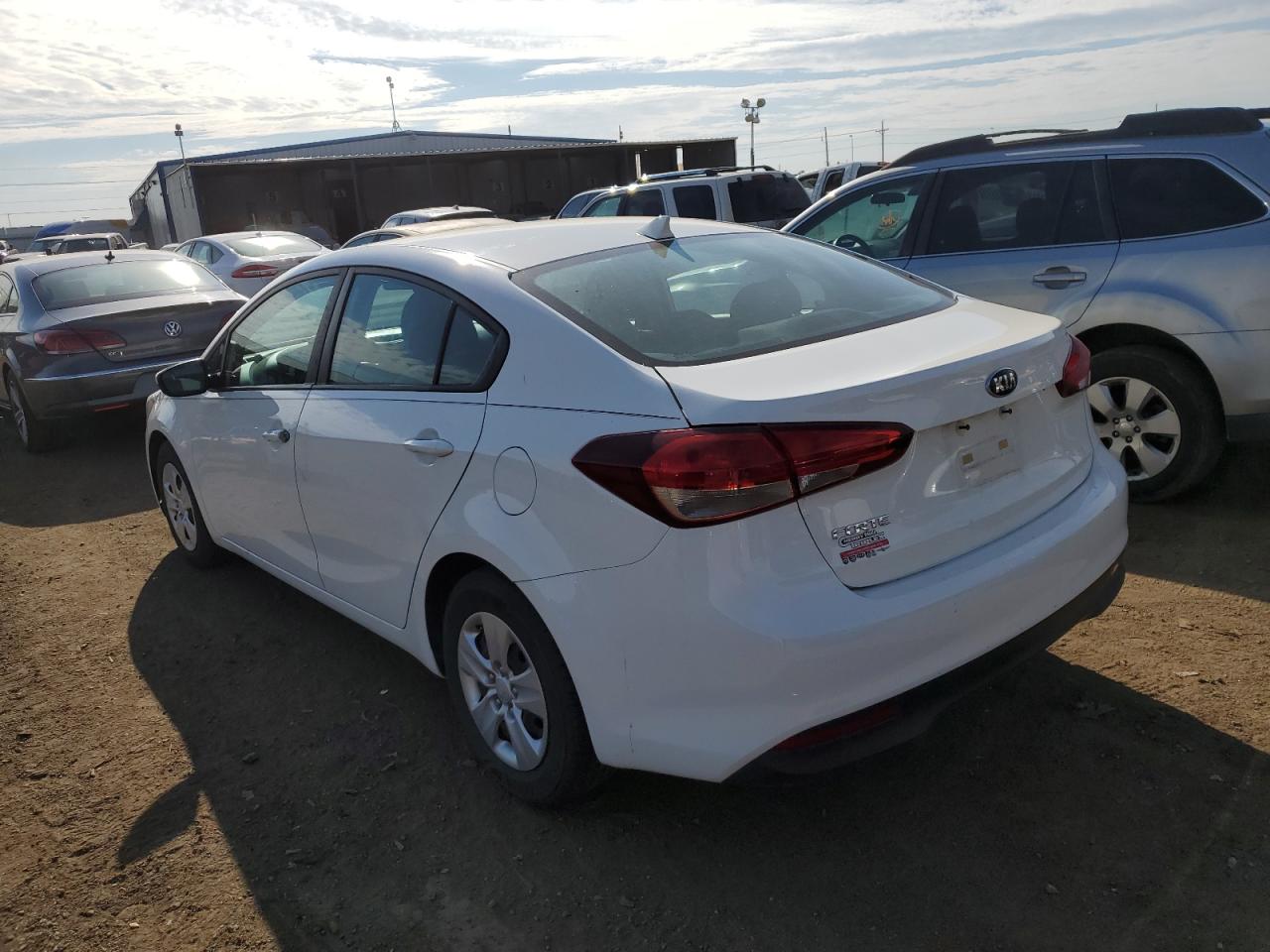 Photo 1 VIN: 3KPFK4A74HE020410 - KIA FORTE 