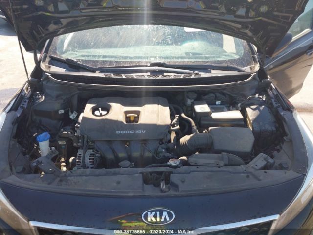 Photo 9 VIN: 3KPFK4A74HE028927 - KIA FORTE 