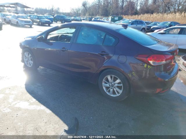 Photo 2 VIN: 3KPFK4A74HE042942 - KIA FORTE 