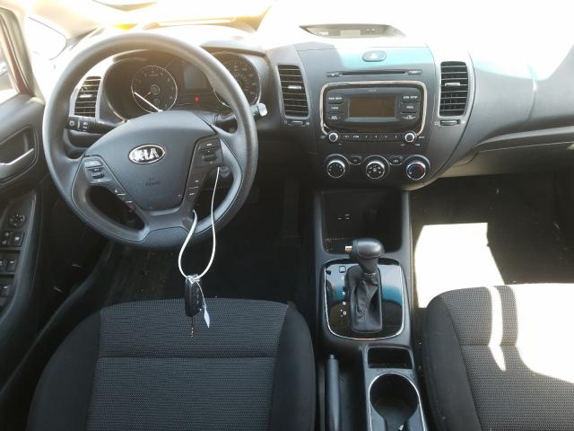 Photo 8 VIN: 3KPFK4A74HE065301 - KIA FORTE LX 